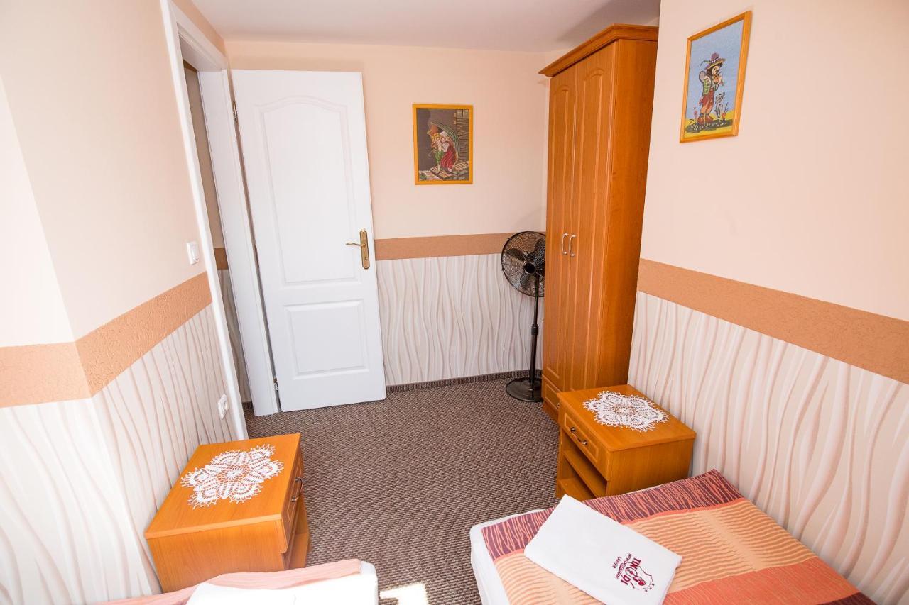 Tinódi Fogadó Sárvár Exterior foto